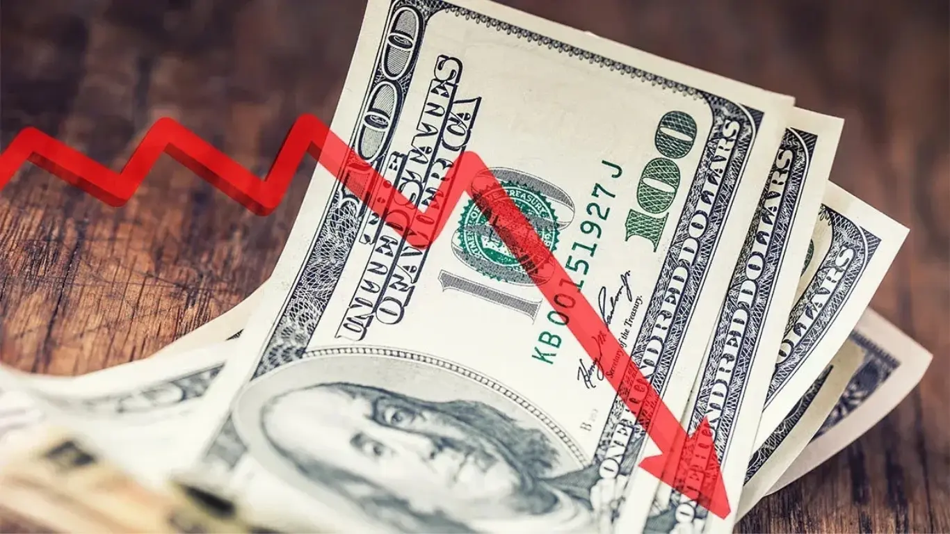 Долларнинг пасайиши УЕФАга зарар келтирди