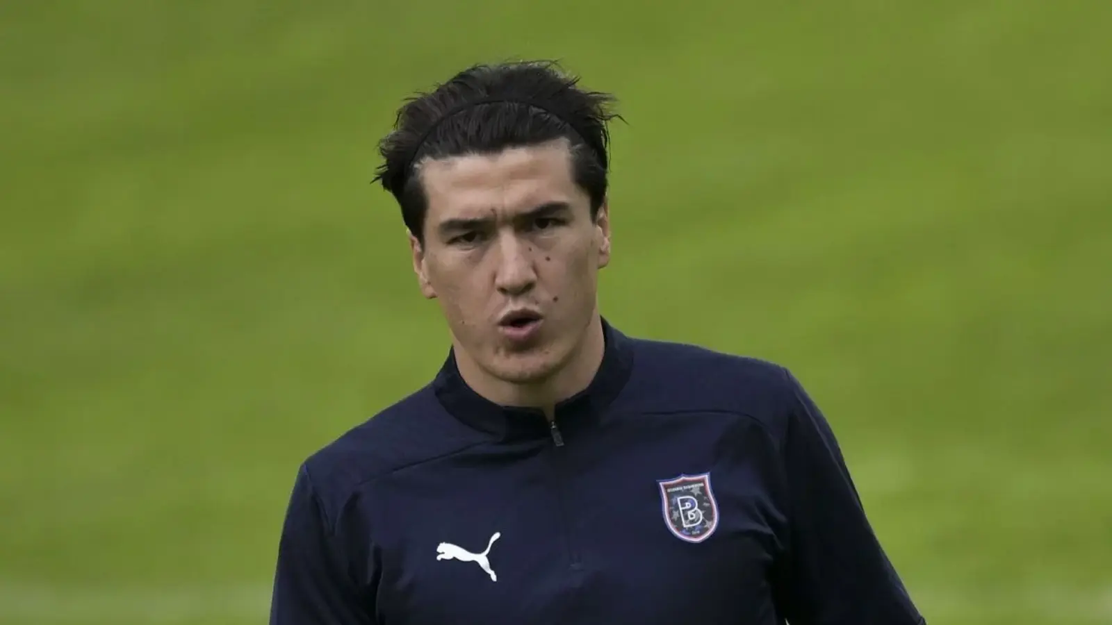 "Istanbul Bashakshehir" klubi Eldor Shomurodov bo‘yicha qaror qabul qildi