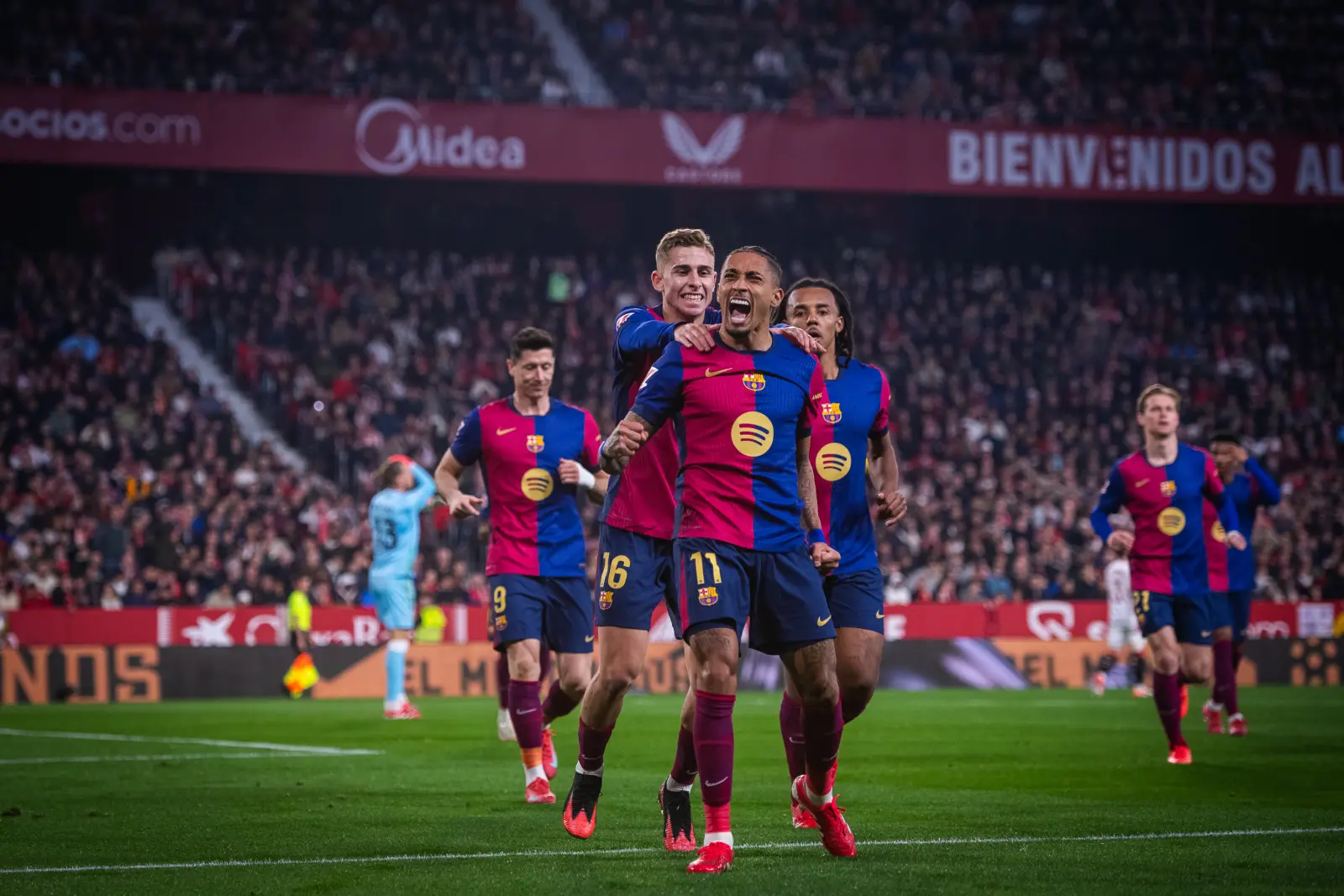 Бугун Европада катта тўқнашувлар: тўлиқ ўйинлар тақвими кутмоқда