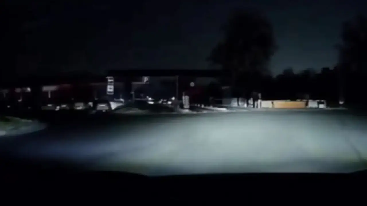 Тунда Тошкент аэропортида электр ўчиб қолди