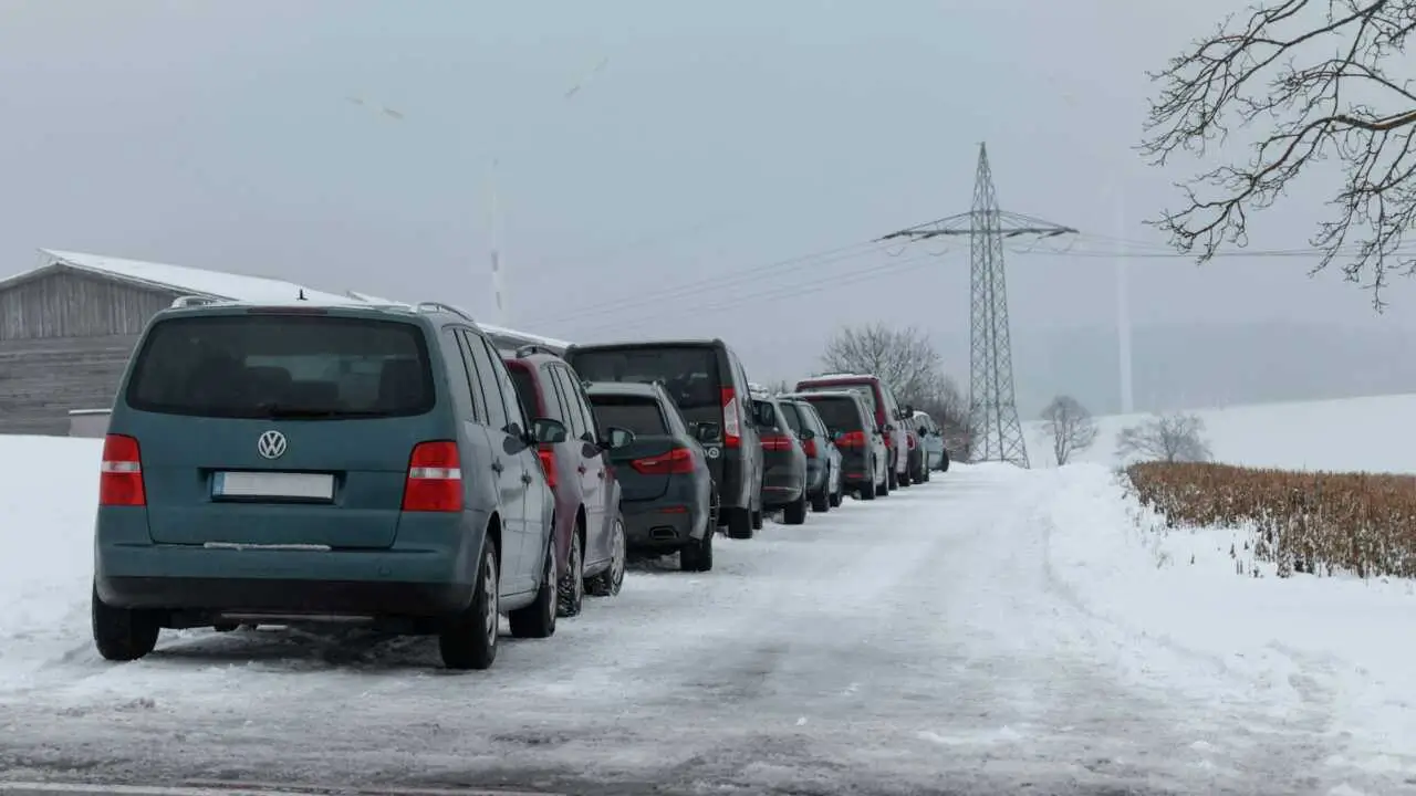 Горы Бостанлыка' kurortlari yo'nalishida vaqtincha bir tomonlama harakat joriy etildi