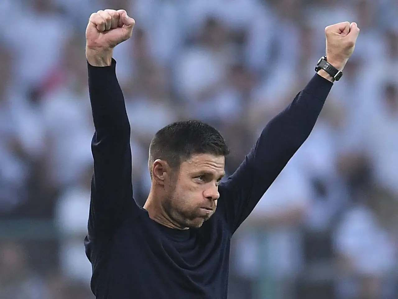 Alonso Vinicius’a inanıyor, Bernabeu yeniden alkışlayacak