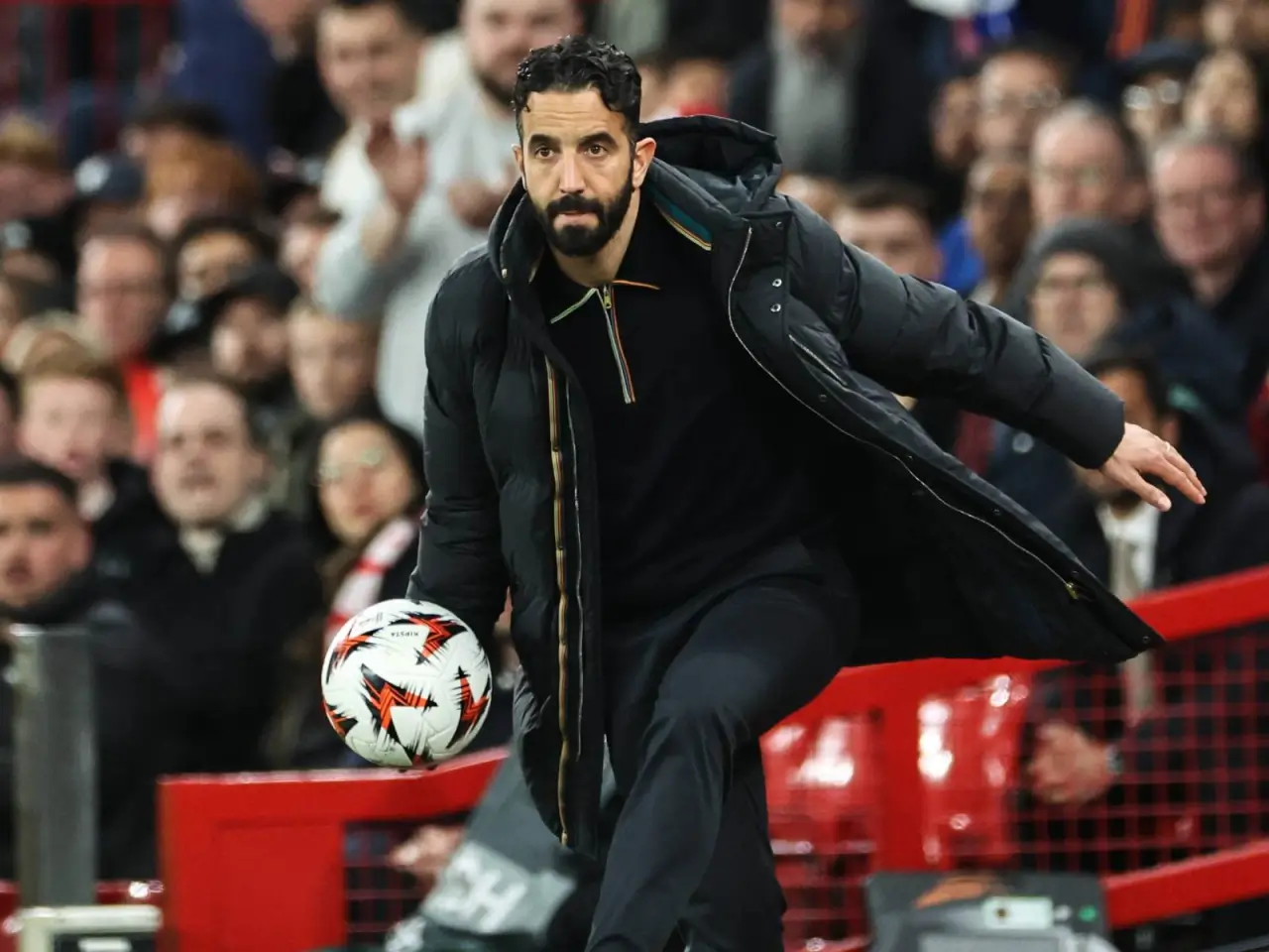 Романонинг Аморим келажаги бўйича вазият таранглигини айтди