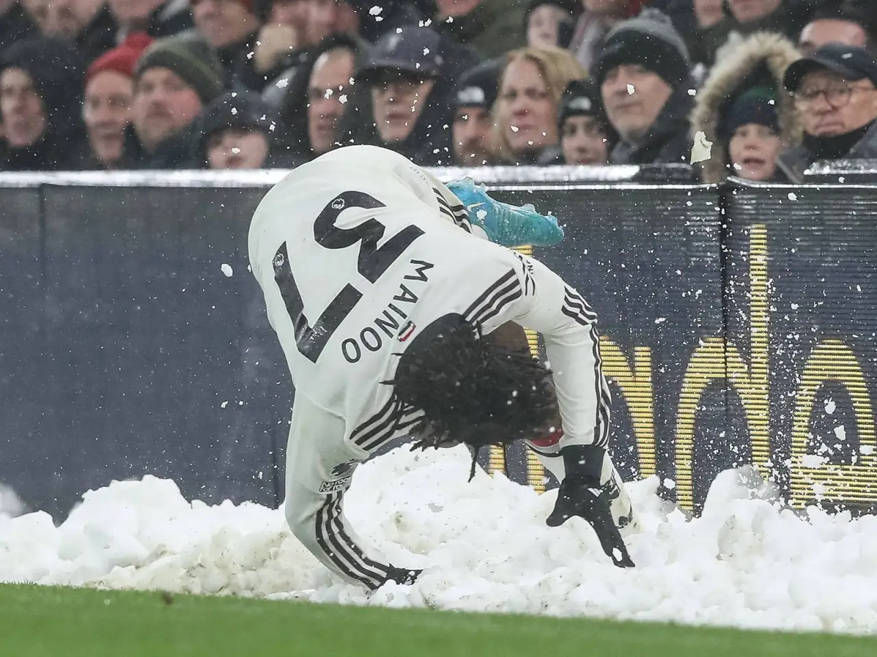 Kobbi Maynu mashgʻulotlarga qaytdi va safga yaqinlashdi