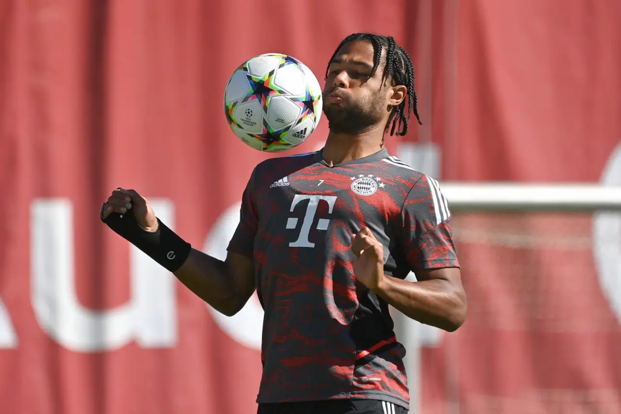 Bayern, Serge Gnabry’nin sözleşmesini uzatmaya hazırlanıyor