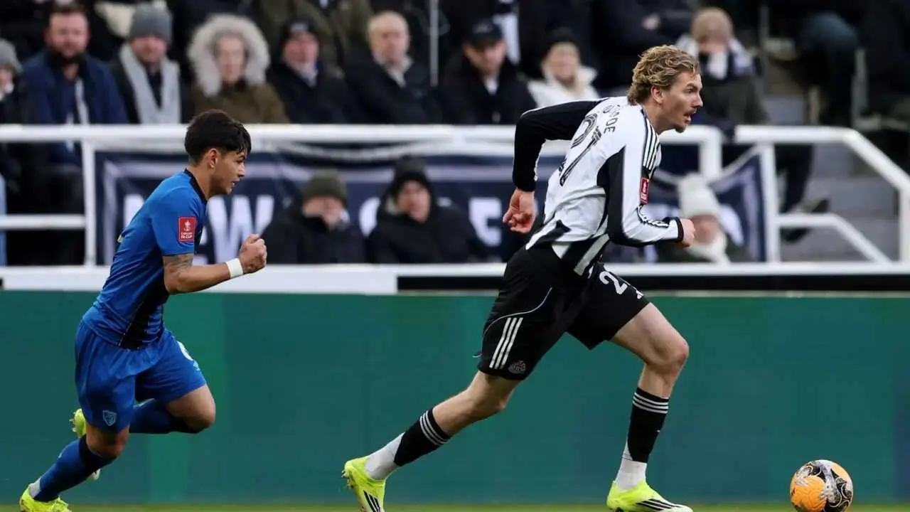 «Ньюкасл» «Борнмут»ни пенальтилар сериясида енгиб, кейинги босқичга чиқди