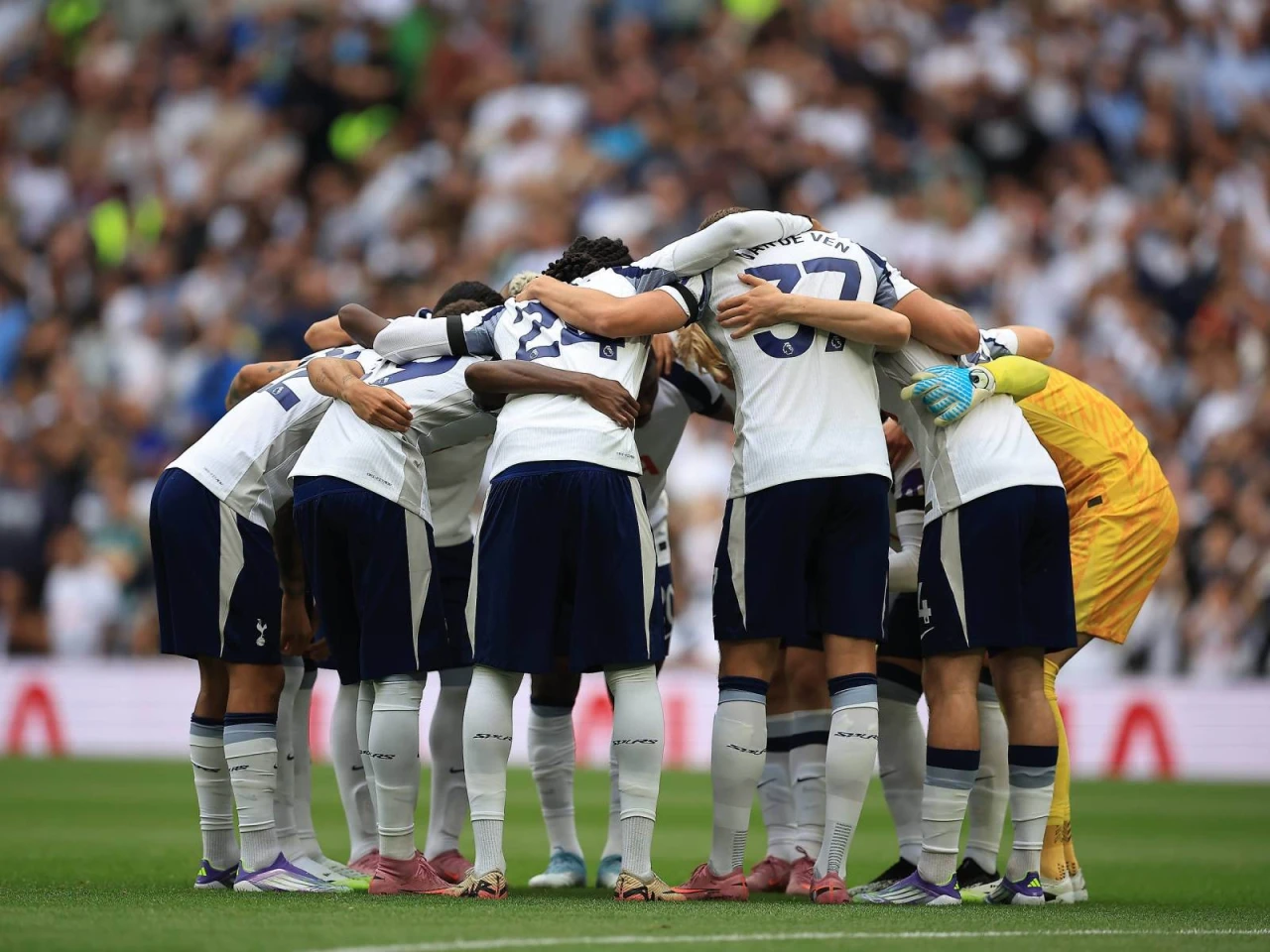 «Тоттенхэм» 2013/14 маусымынан бері алғаш рет Англия кубогынан ерте шығып қалды