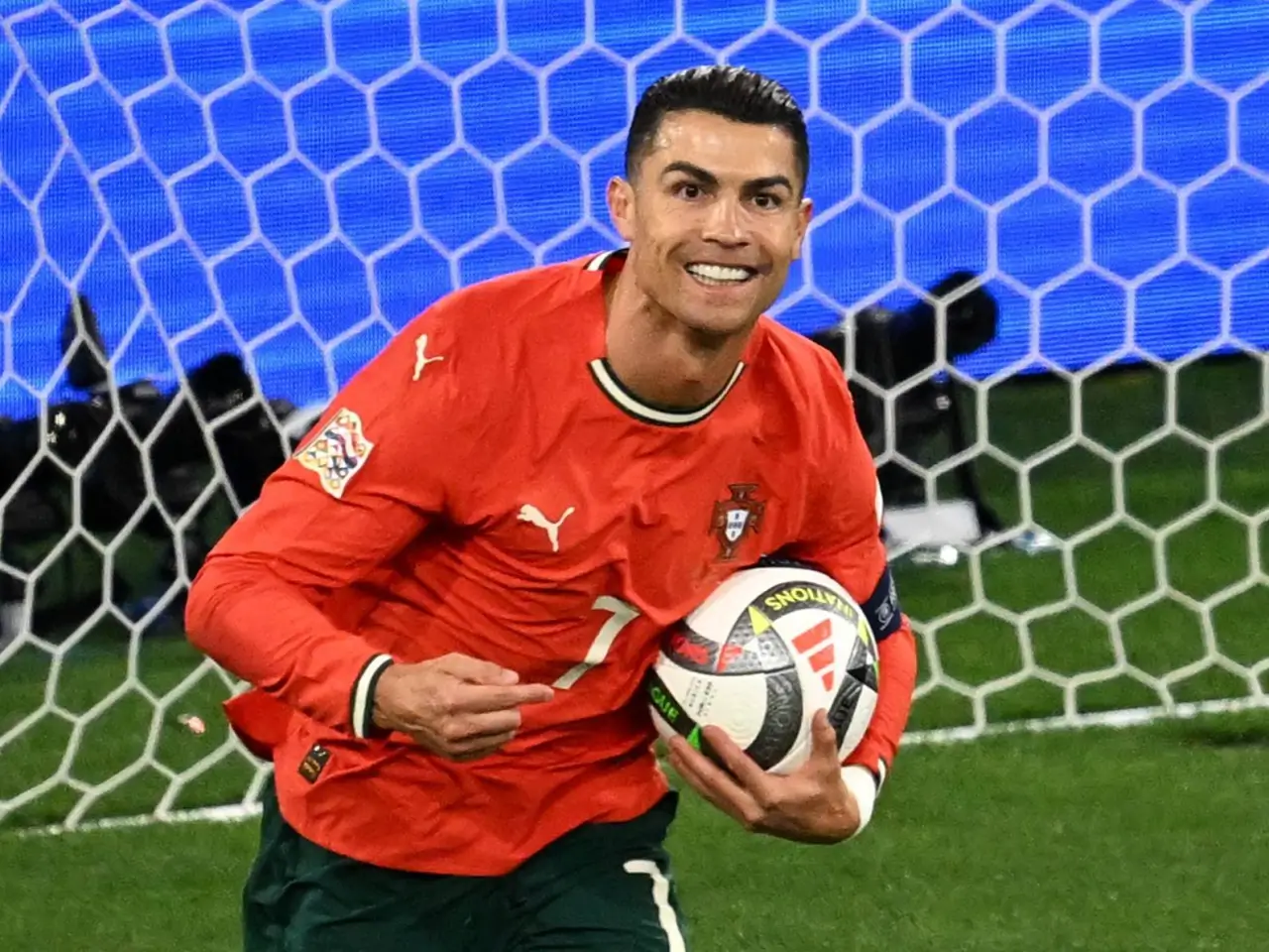 Martinez reminds Ronaldo competition will intensify ahead of the 2026 World Cup