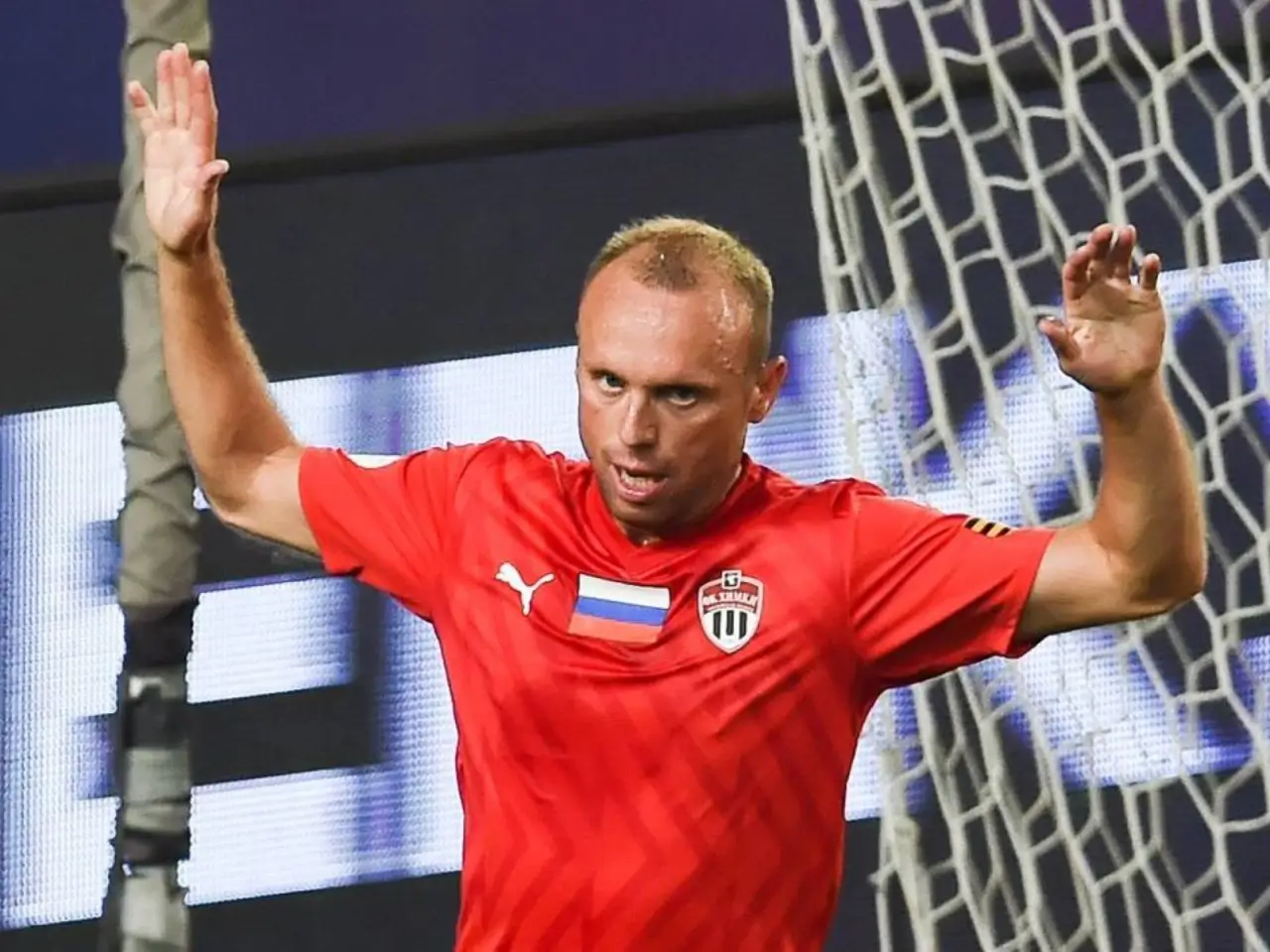 Глушаков Россия ва Сенегал ўртасидаги ўйинни аъло ғоя деб билди