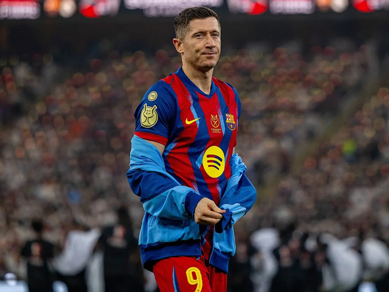 Levandovski Barselona bilan yana bir yil qolishni istaydi