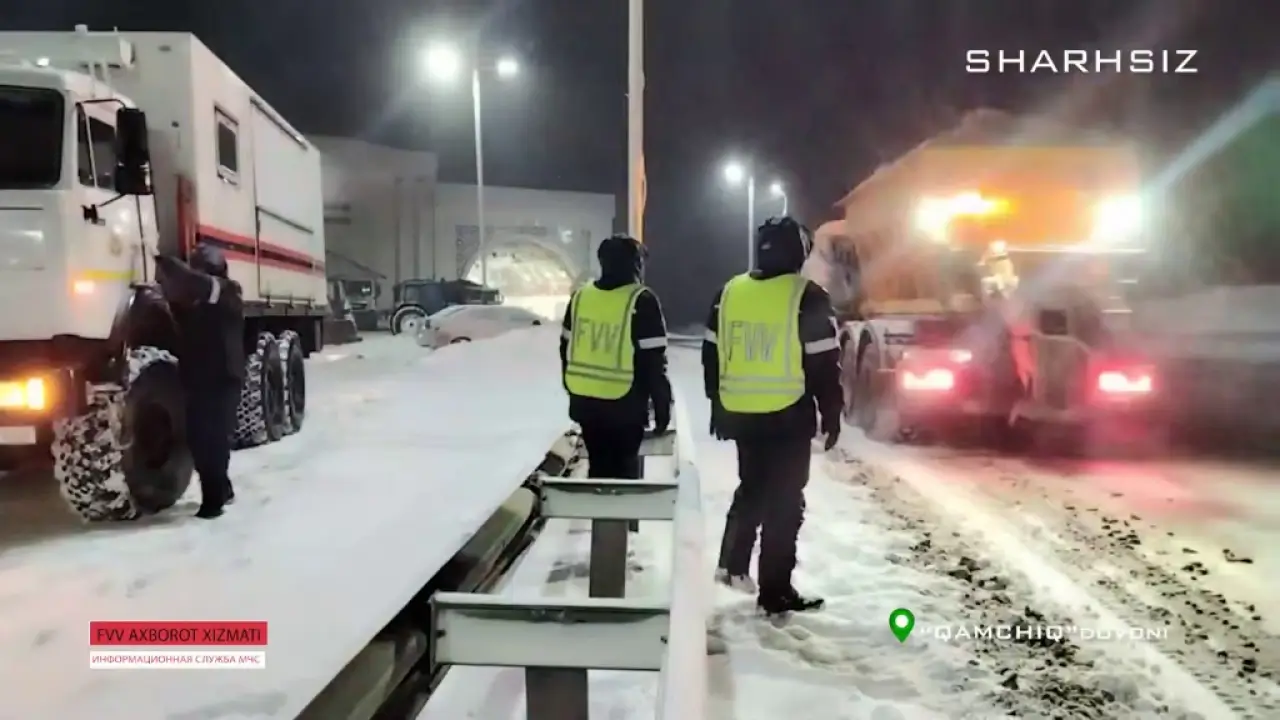 Qamchiq dovonida qutqaruvchilar haydovchilarga yordam berdi