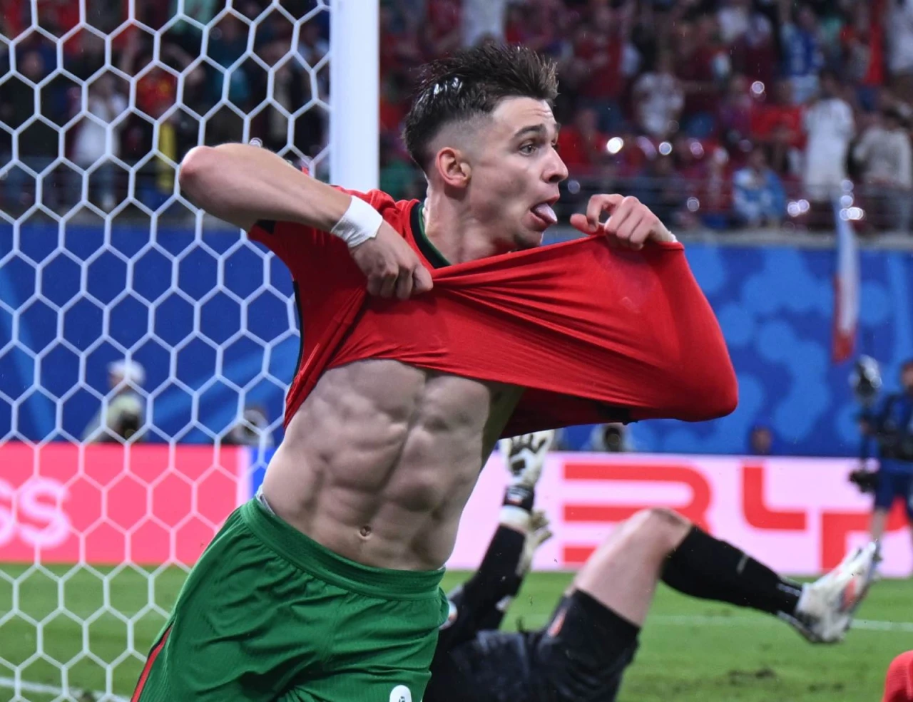 Konseysau Ronaldu Portugaliya terma jamoasiga kerakligini aytdi