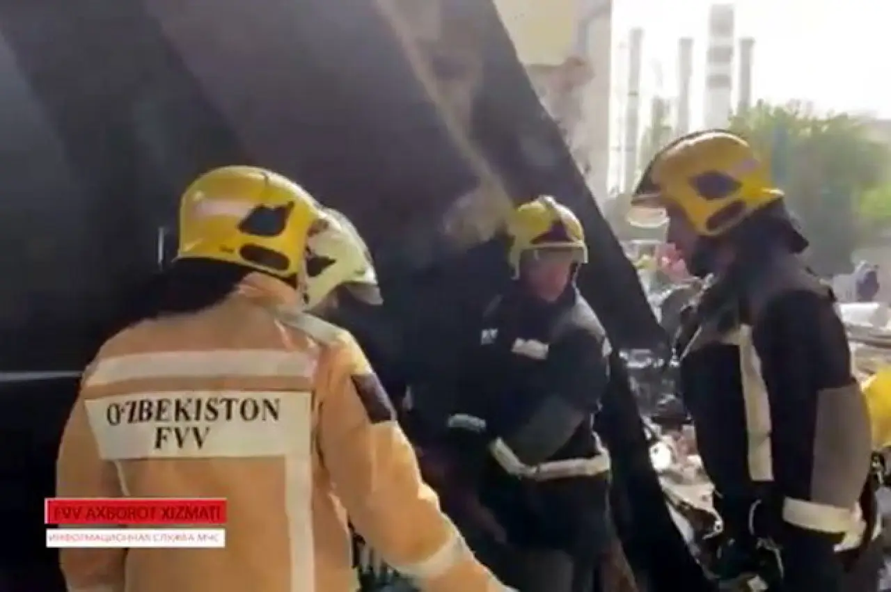 Тошкентдаги Чорсу бозорида юзага келган ёнғин тезкор бартараф этилди