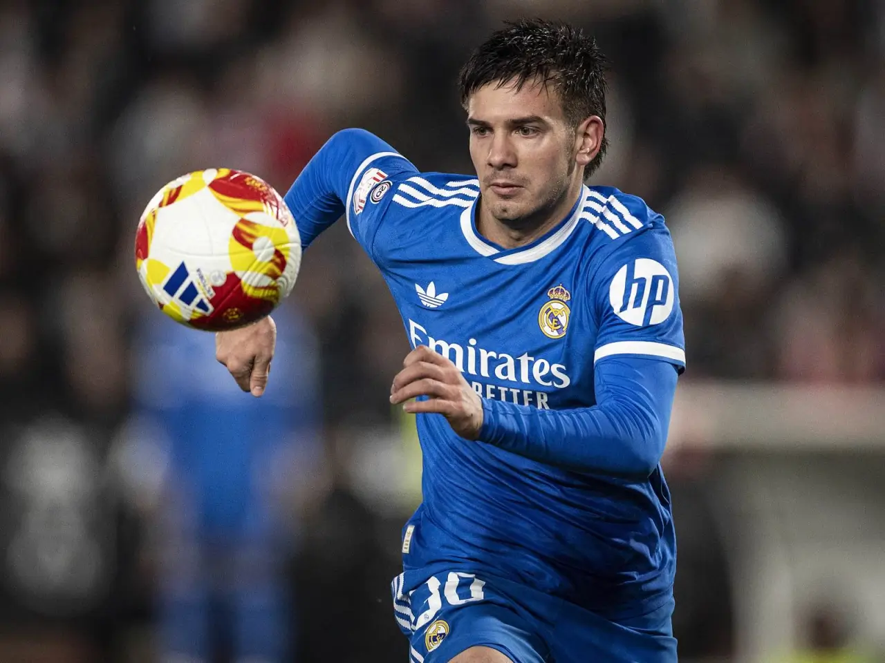 Ди Мария «Реал» ярим ҳимоячисини ўзидан устун деб билди