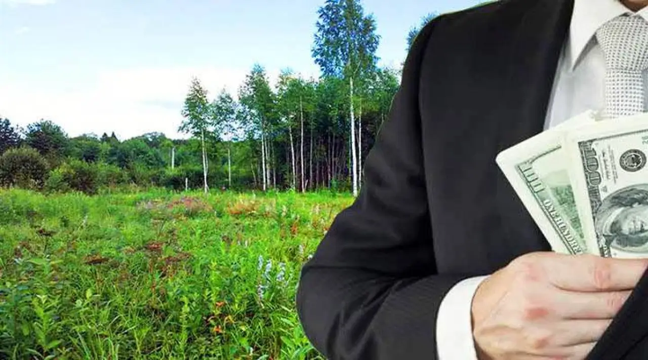 Намаганда фирибгар 5 гектар ижарадаги ерни 60 минг долларга сотмоқчи бўлди