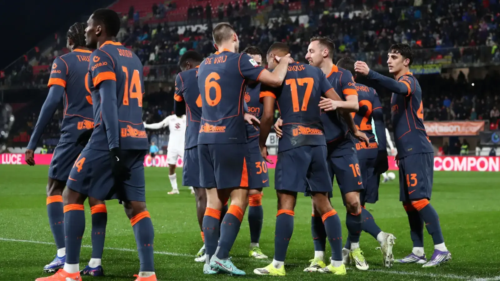 Inter, Torino'yu yenerek yarı finallere yükseldi (video)