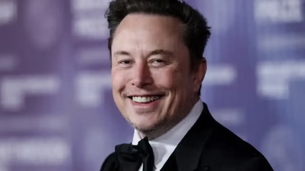 Ilon Mask 800 milliard dollarga ega ilk shaxs bo‘ldi