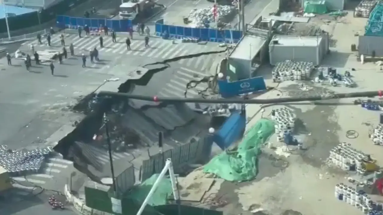 Шанҳайда ер тахминан 10–20 метр ўпирилди