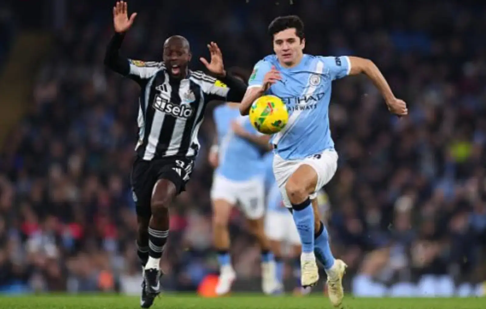 Хусанов уверенно играл 90 минут: какую статистику он зафиксировал?