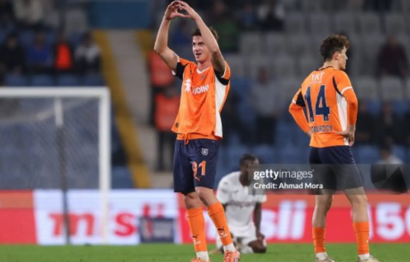 Шомуродовга рақобатчи: Бертуғ Йилдирим захирадан тушиб ўйинни бурмоқда