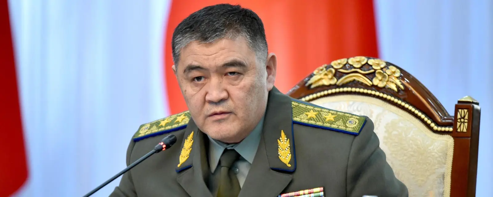 Qirg‘izistonda kutilmagan iste’fo: Qamchibek Tashiyev lavozimini tark etdi