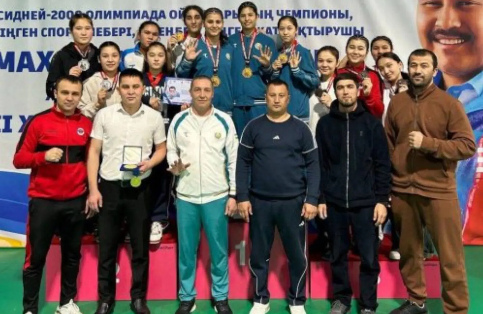 Олма-отада ўзбек қизлари рингда 23 та медалларни қўлга киритишди