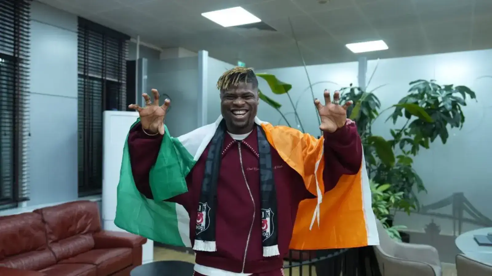 «Бешиктош» «Вулверҳэмптон» ҳимоячиси Эммануэл Агбадуни сотиб олди