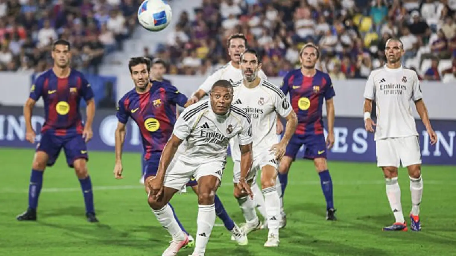 "Real" afsonalari "Barselona" yulduzlarini mag‘lubiyatga uchratdi (video)