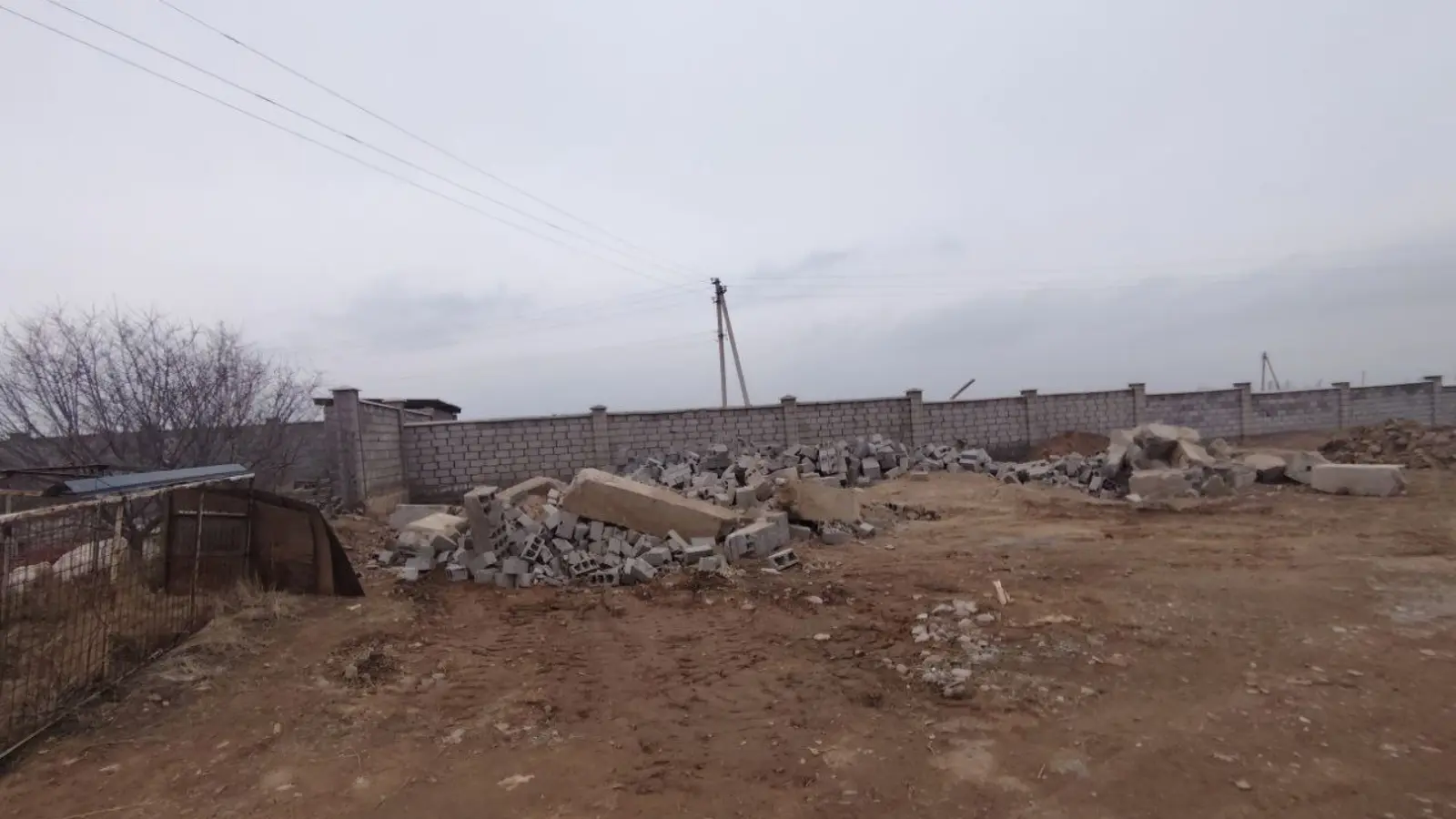 Ўзбошимчалик билан қурилган иморат буздирилди