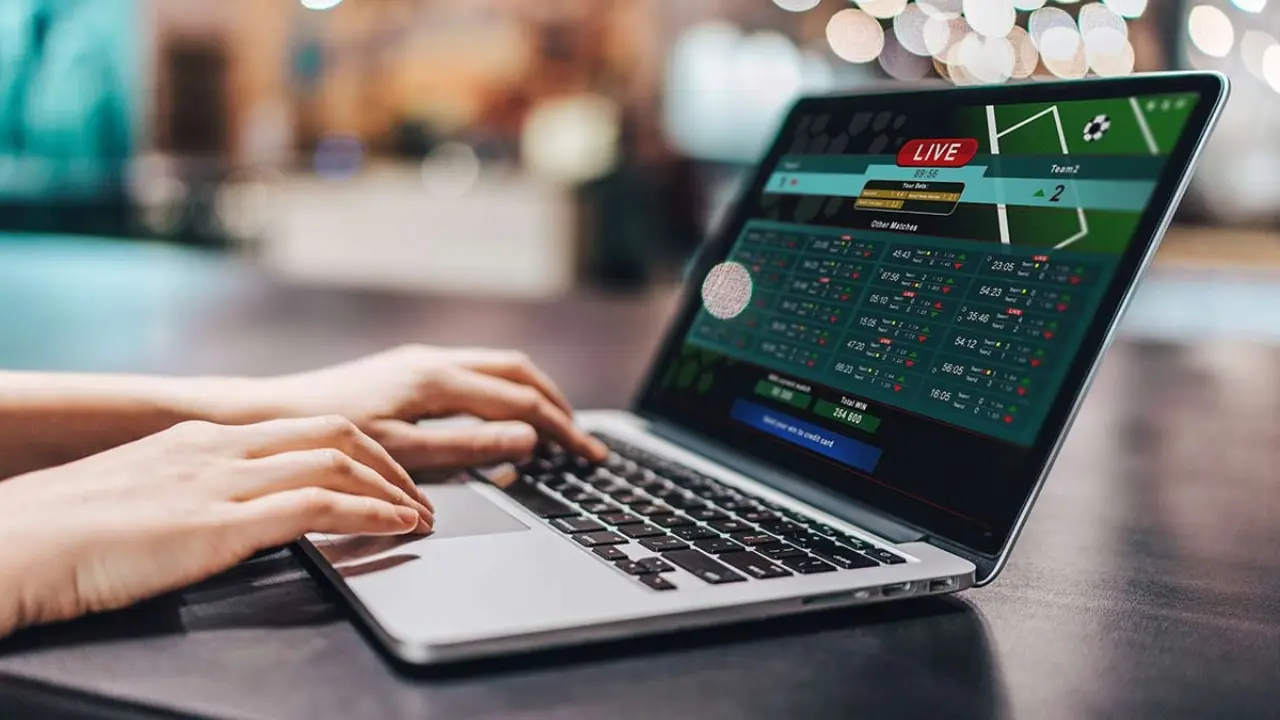 Bloggers are being punished for bookmaker advertising on social networks