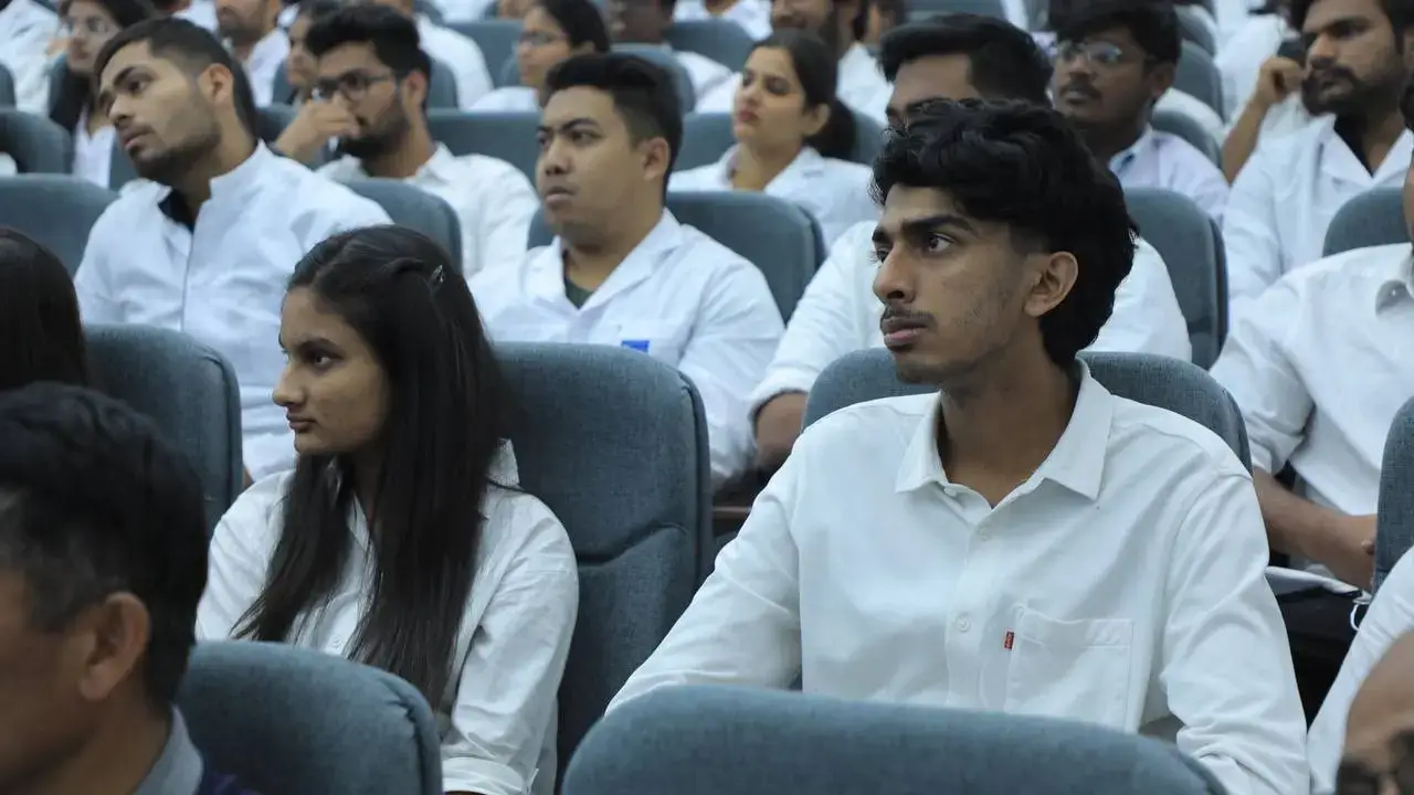 Ҳиндистонлик талабалар Ўзбекистонда ўқишни афзал кўрмоқдами?