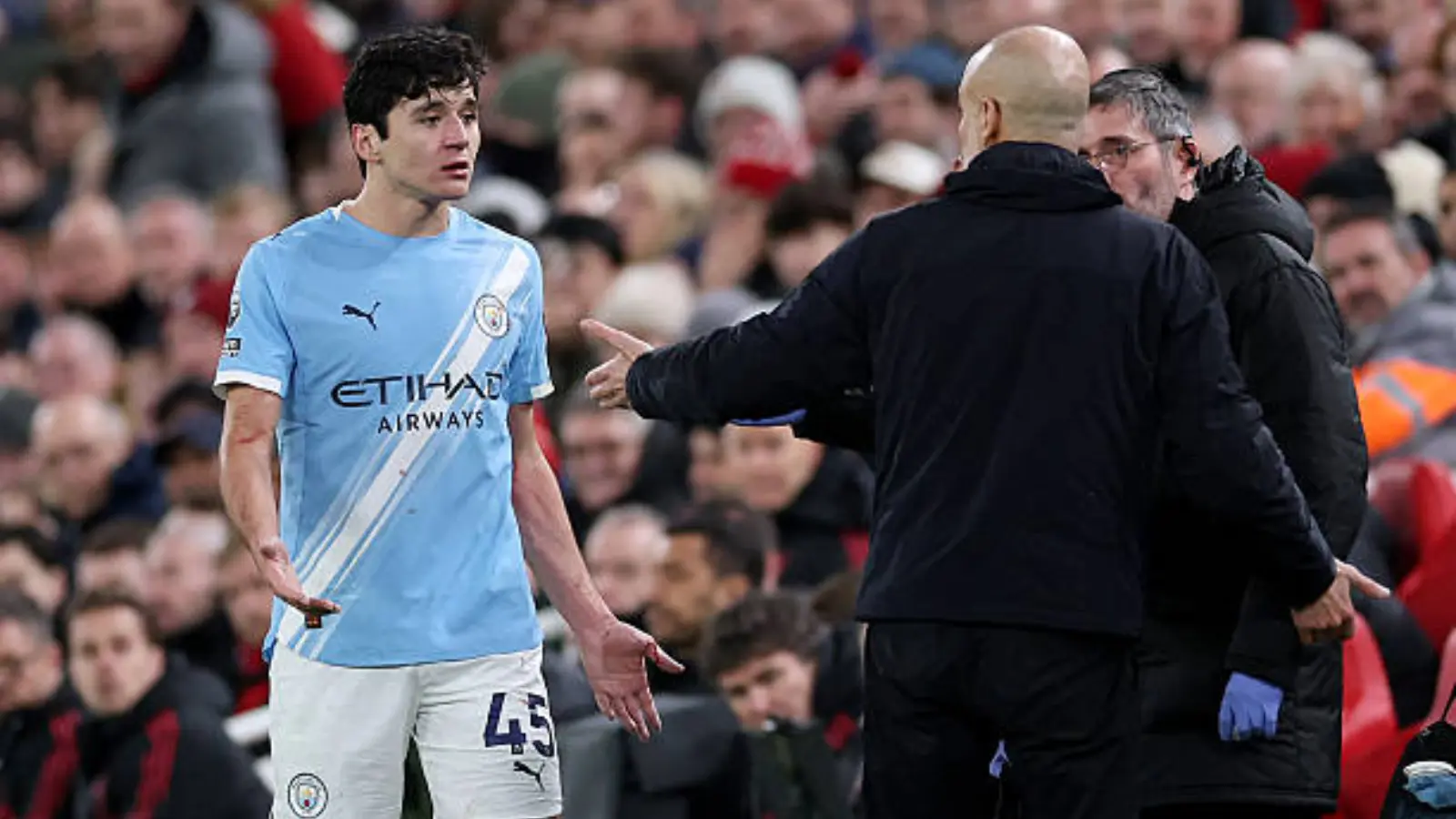 Ҳусанов кеча Энфилдда "Ливерпул"га қарши қандай статистика қайд этди?