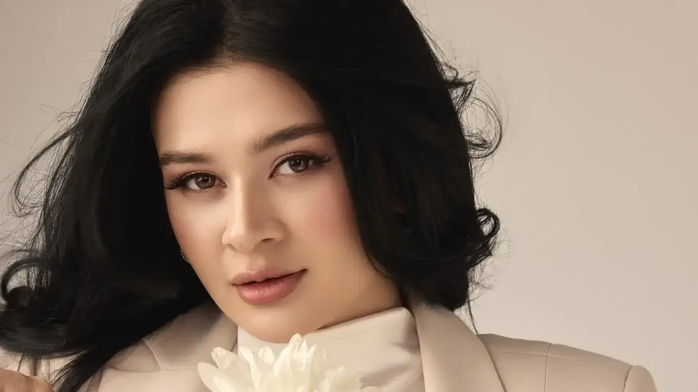 Shirin Zoitovaning “Bittasi” taronasi muxlislar e’tiborini qozondi (audio)