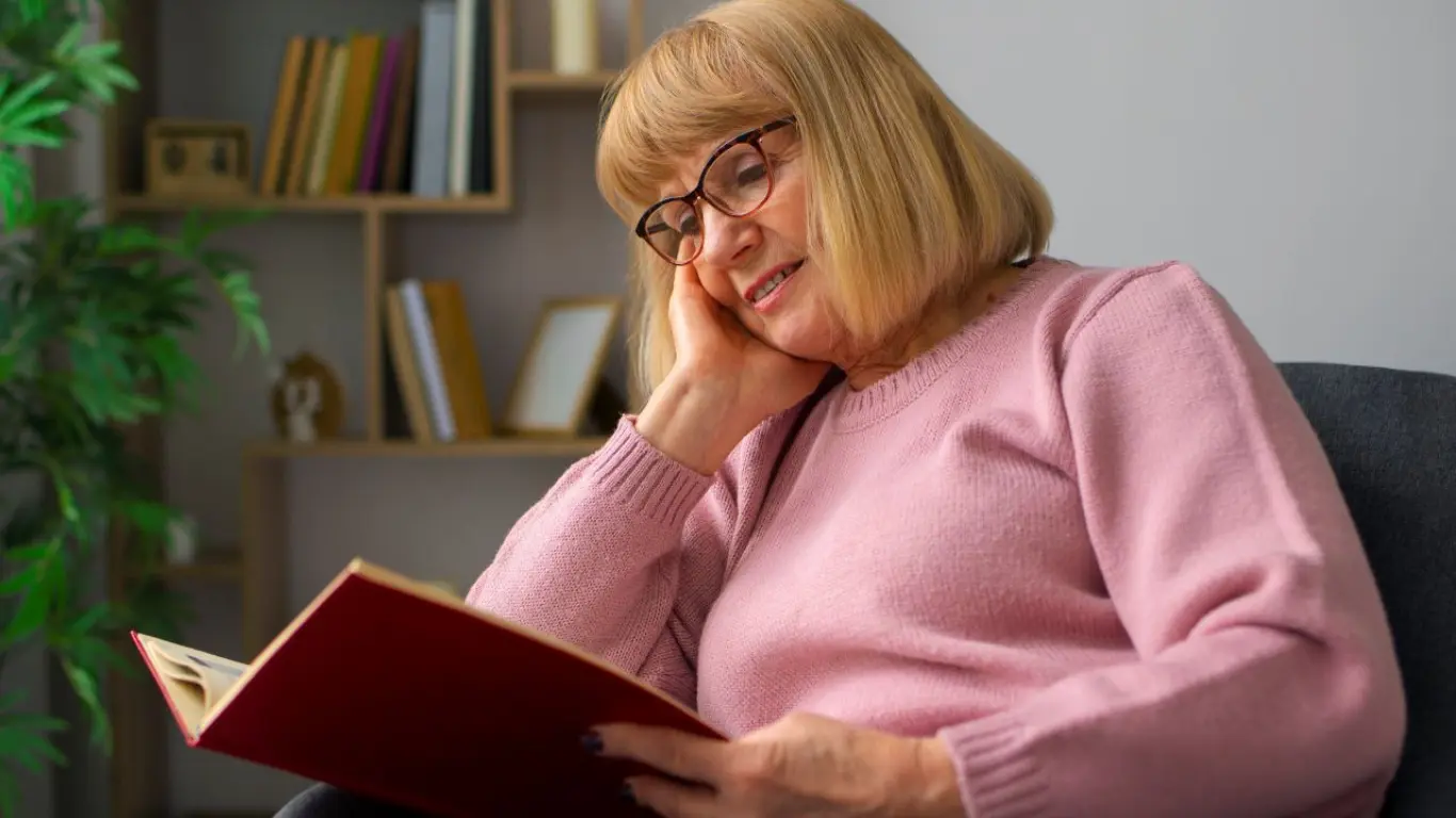 Ученые: чтение и письмо могут снизить риск деменции почти на 40%