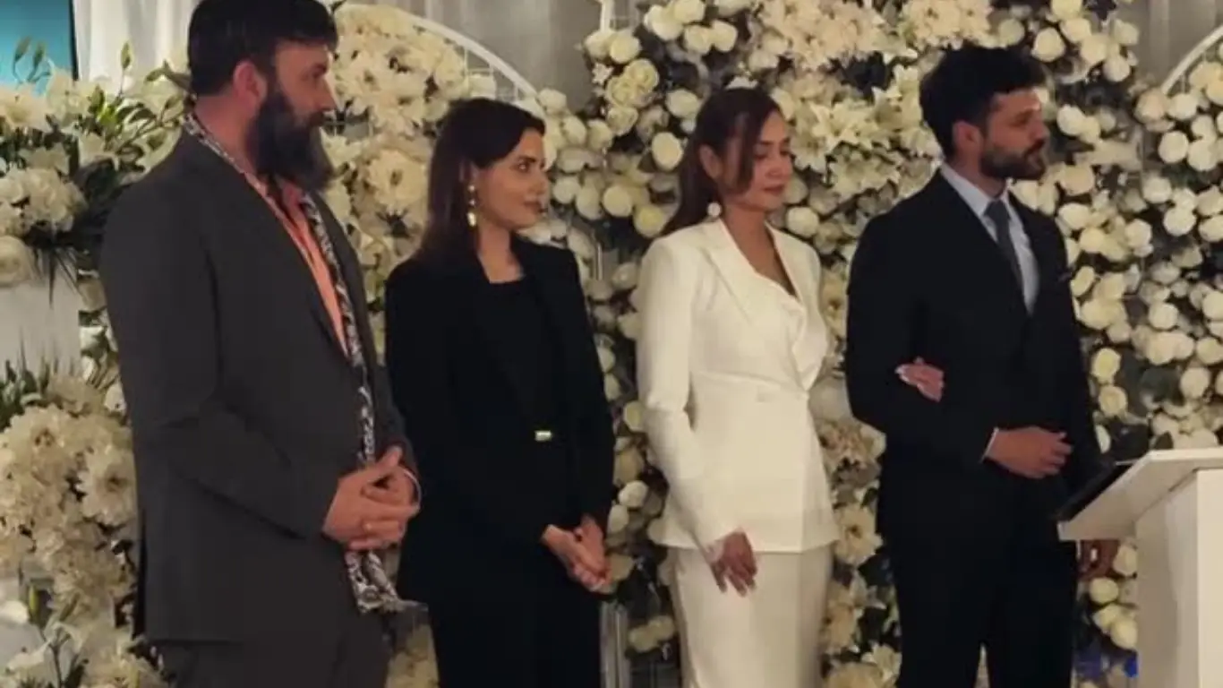 Юлдуз Ражабова мен Эмре Кивилжим ресми түрде некеге тұрды (видео)