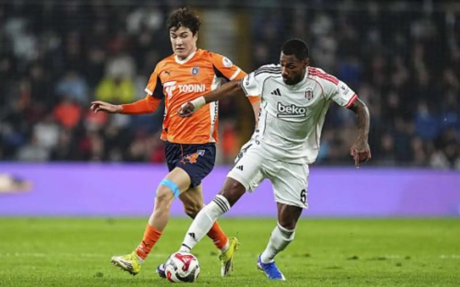 Кеча Файзуллаев юқори баҳоланди, Шомуродовга пастроқ балл қўйилди...