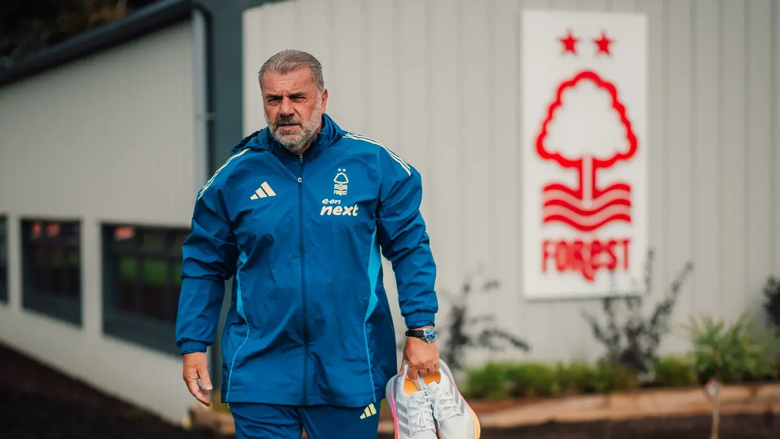 "Nottinghem Forest" Daych bilan xayrlashdi: bu mavsumdagi uchinchi almashuv