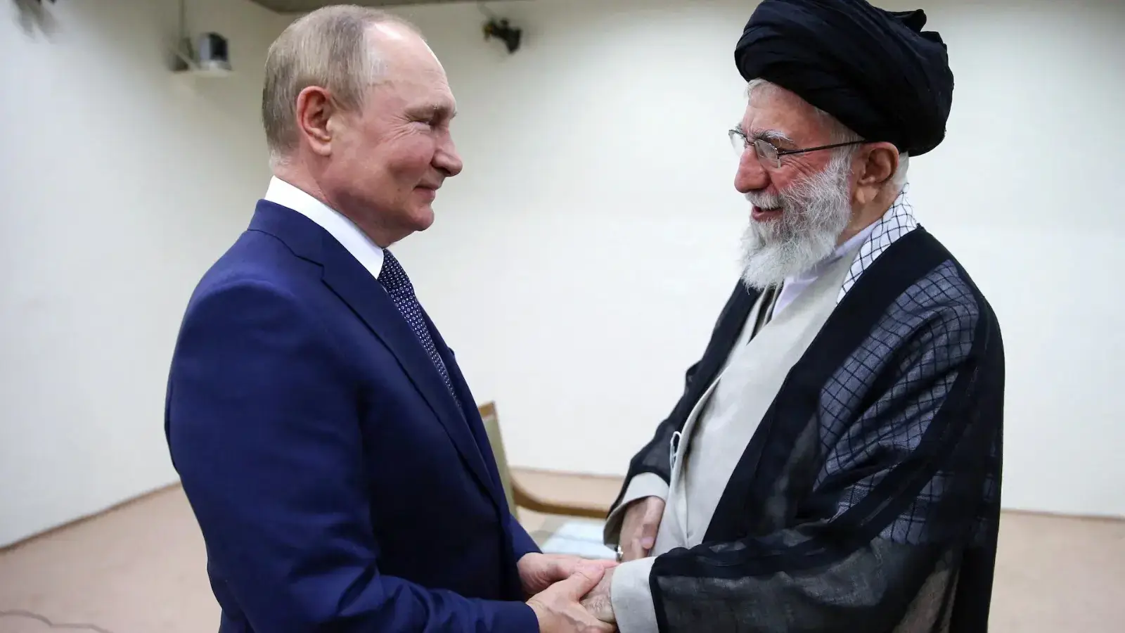 "Secretly": How many billions of dollars in cash did Russia deliver to Iran?