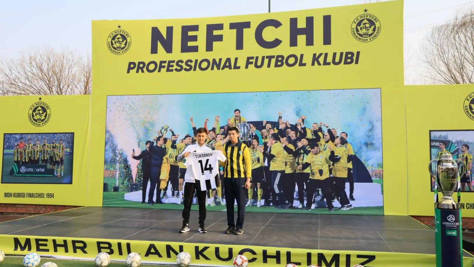 "Neftchi" started the new season with love: the players were introduced