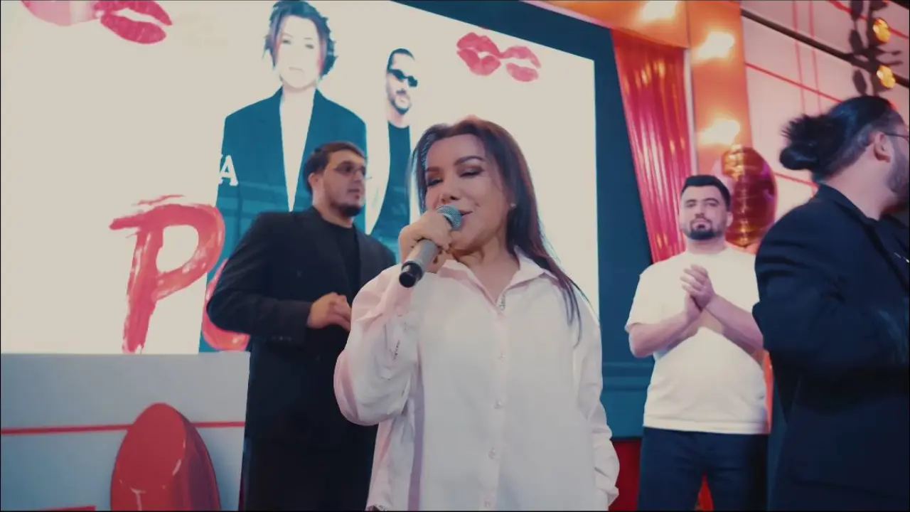 Юлдуз Усмонова ва Маликнинг “Помада” номли таронаси трендга айланди