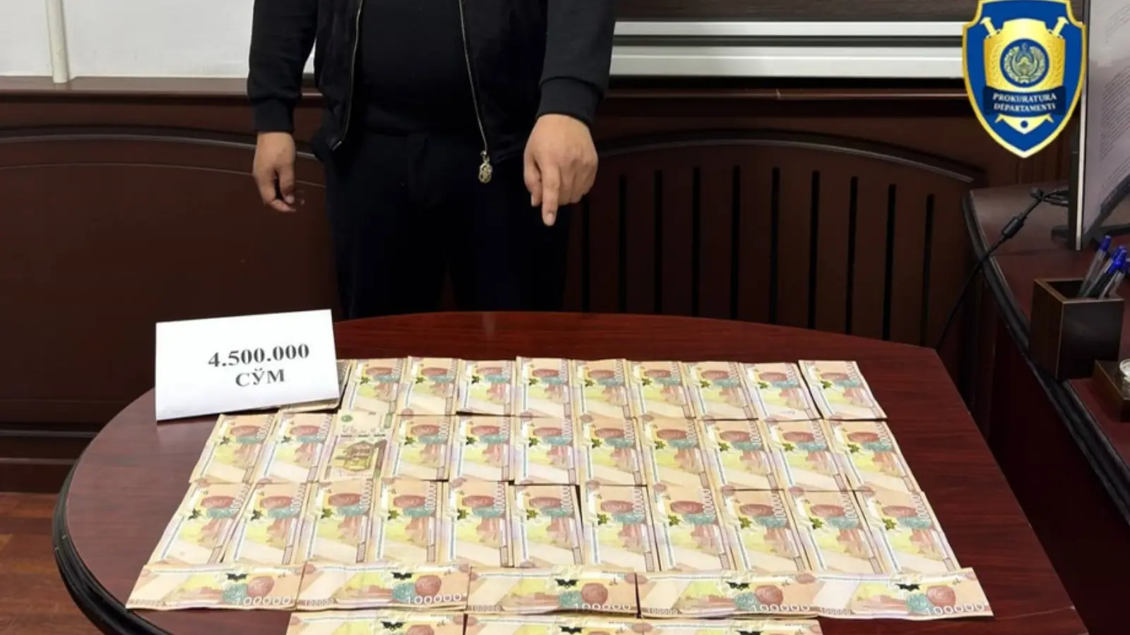 В Гулистане задержан специалист, обещавший «списать» долг в 17 миллионов сумов