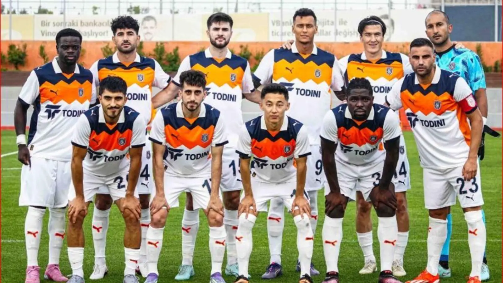 Икки ўзбек ҳал қилди: "Башакшеҳир" уйига 3 очко билан қайтди (видео)