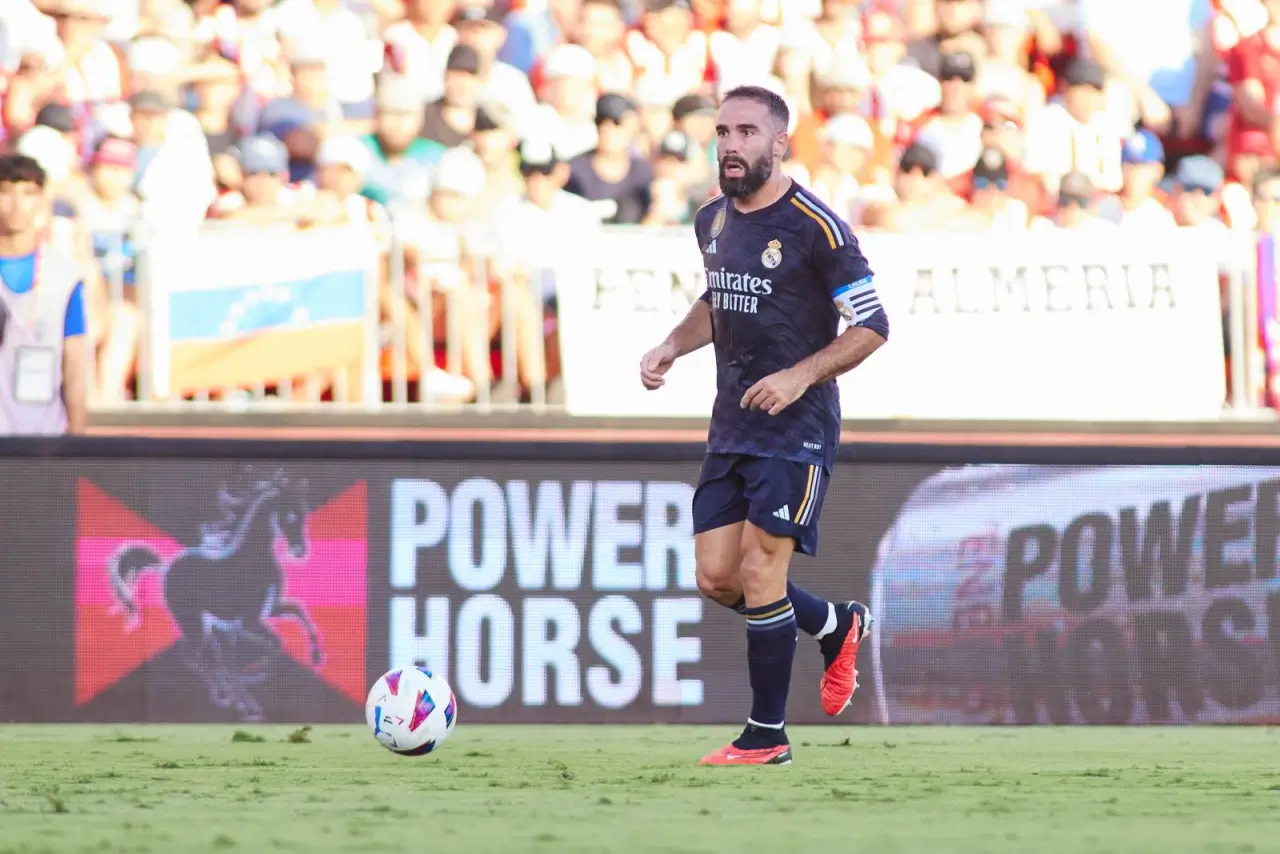 «Реал» Дани Карвахал билан шартномани узайтириш борасида иккиланяпти