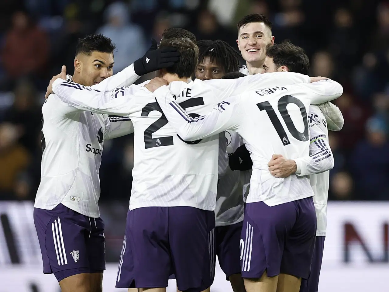 Manchester Yunayted Rocco Raytsni sotib olishi mumkin