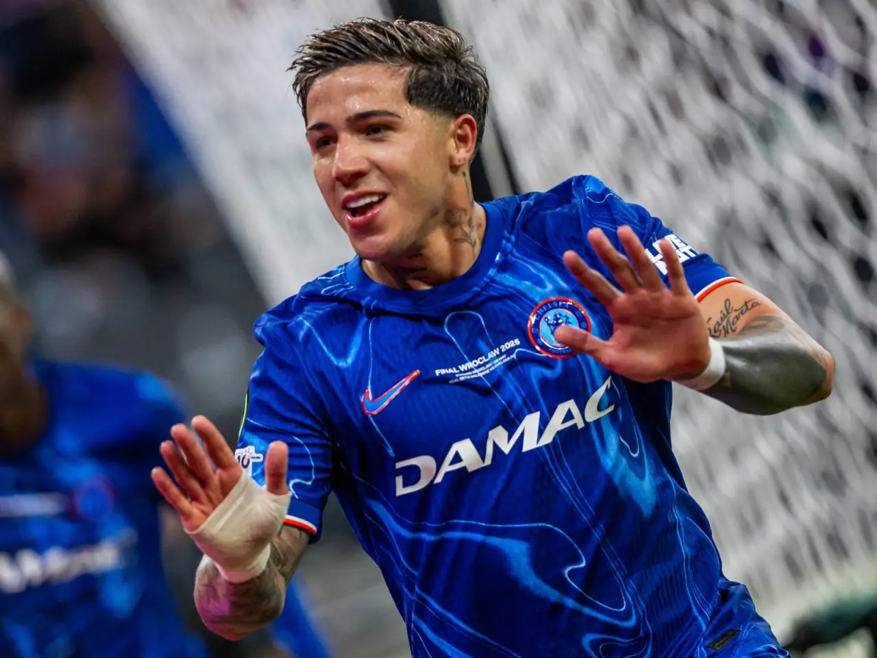 Real Enso Fernandes transferi uchun Kamavingani qo'shishi mumkin