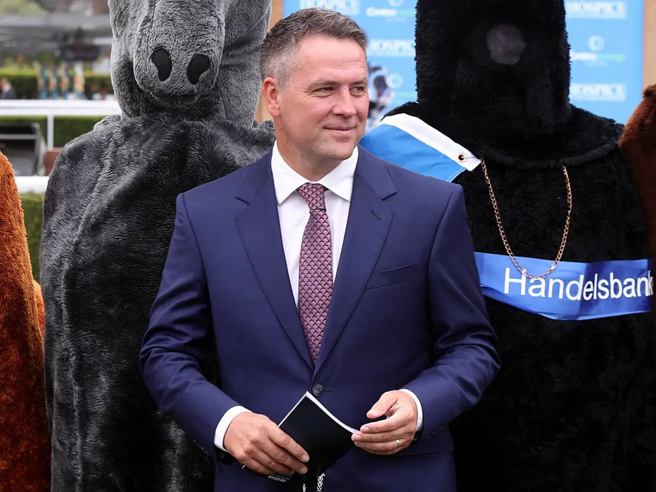 Maykl Ouen MYu chempionlik poygasiga qaytishini aytdi