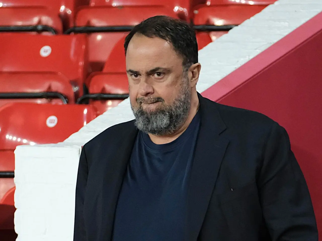 «Ноттингем Форест» мавсумда учинчи бор мураббийни ишдан олди