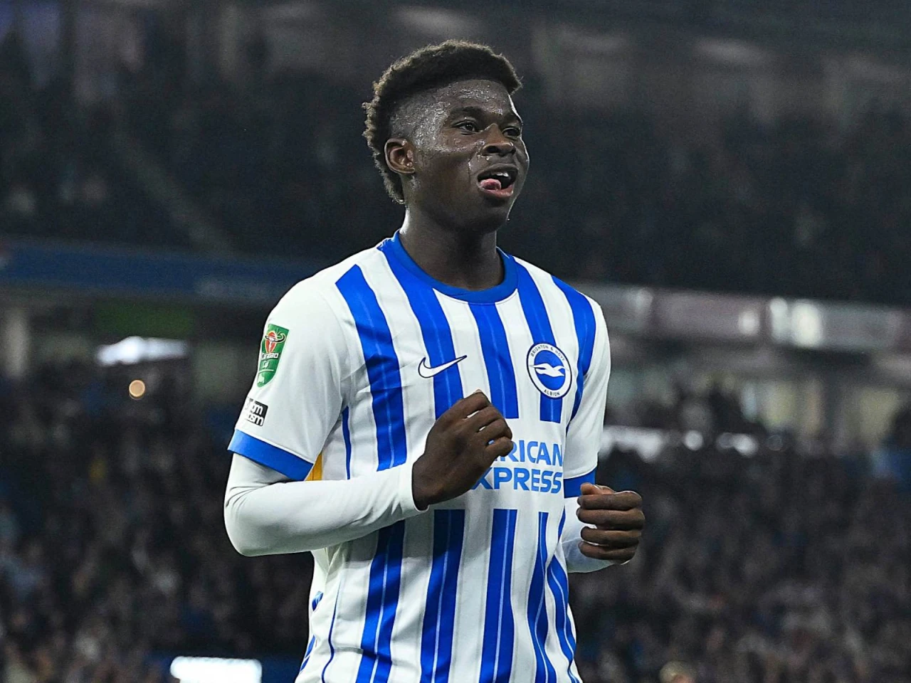 ПСЖ АПЛ ярим ҳимоячиси Балебани ўз сафига қўшмоқчи