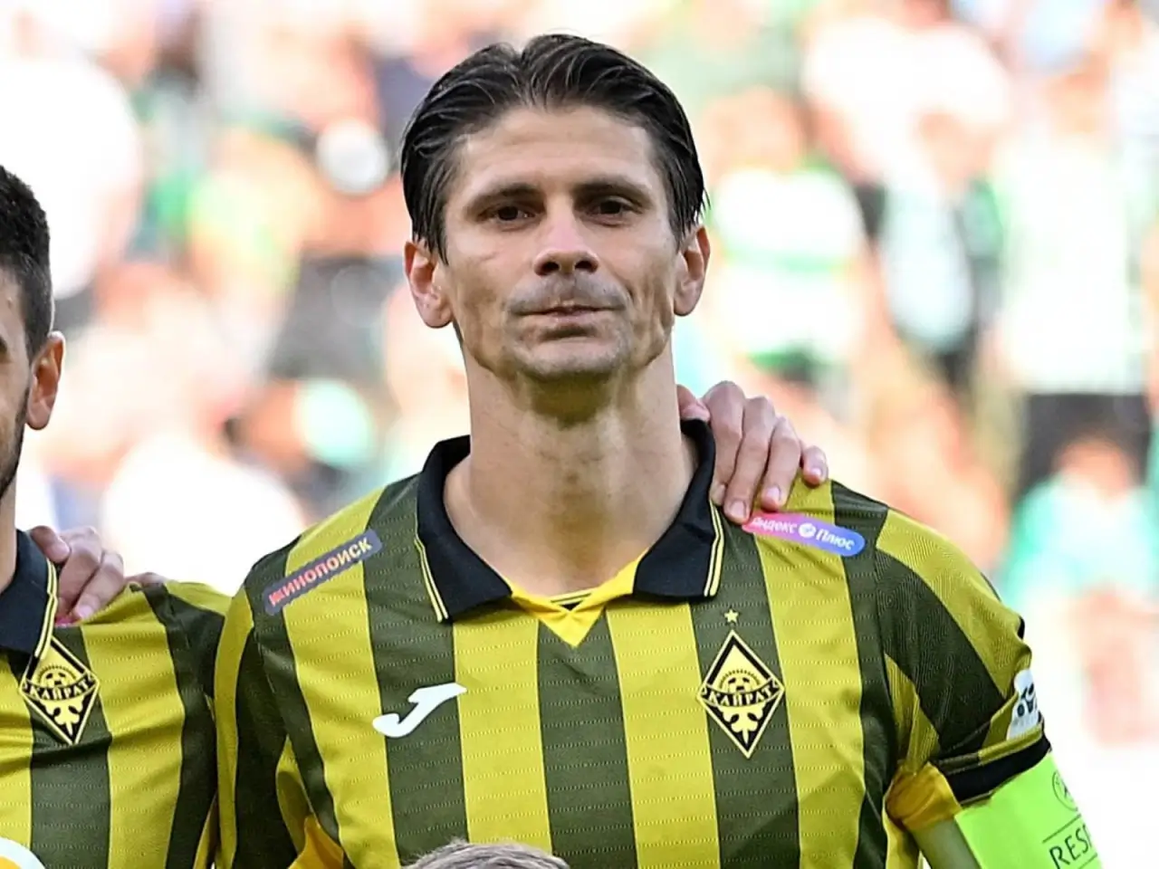 Martynovich Arsenal futbolchisi bilan kulgili suhbatni esladi