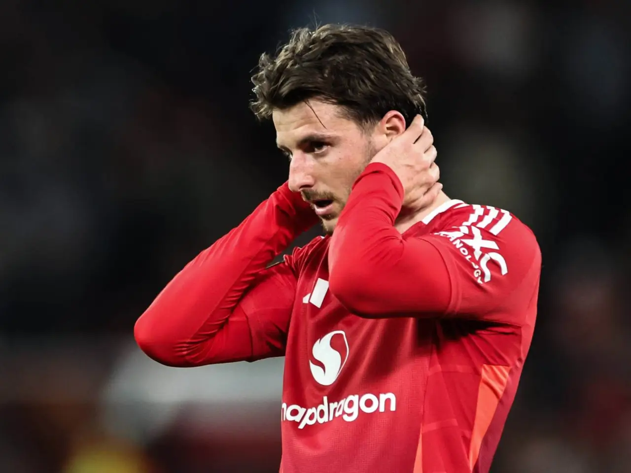 Manchester United Meyson Maunt bilan xayrlashishni ko'rib chiqmoqda